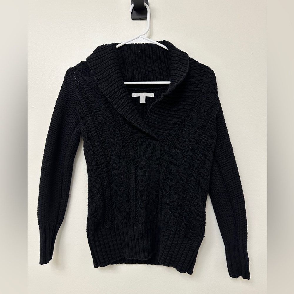 Old Navy V-neck sweater